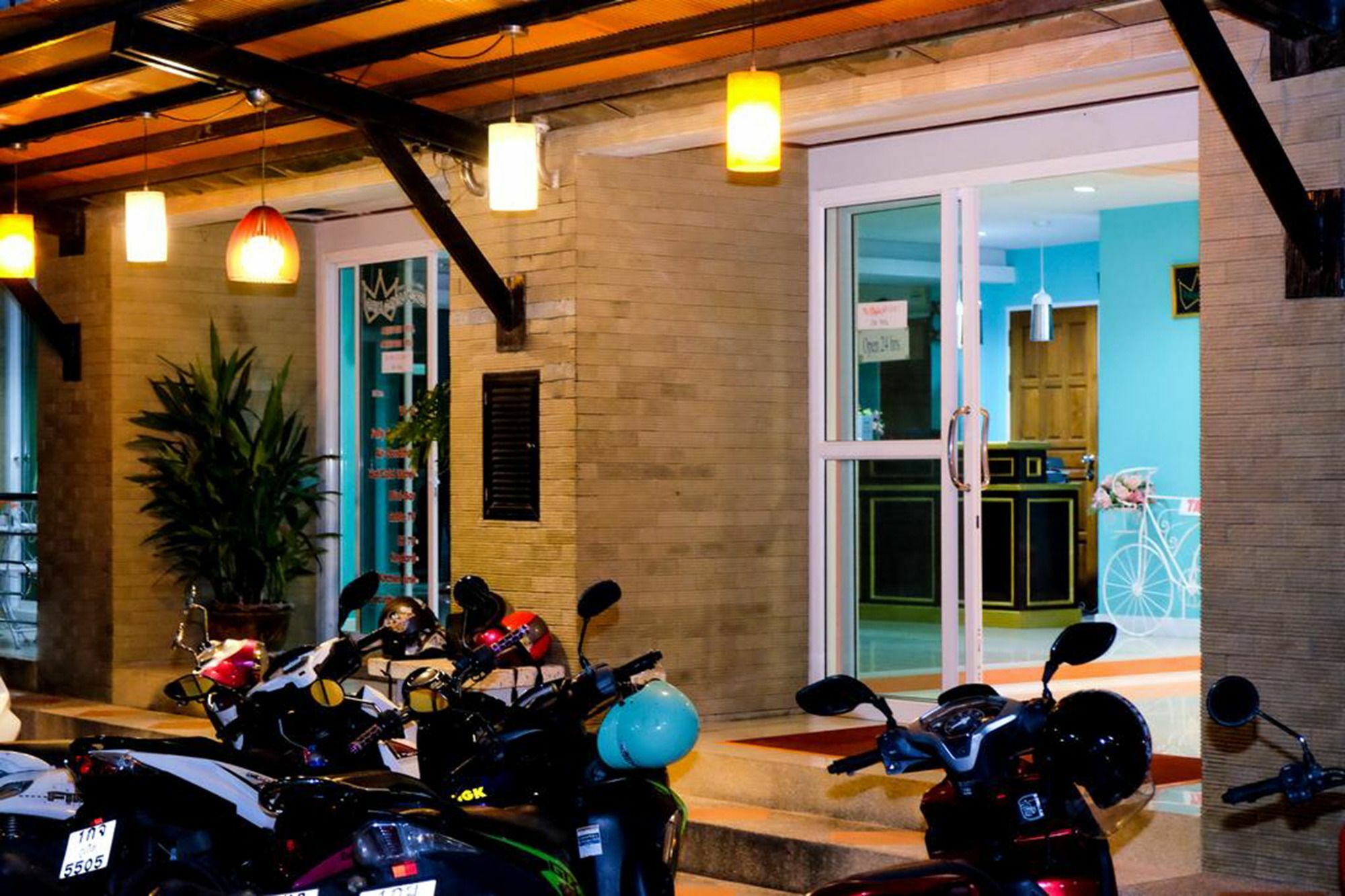 Raya Rawai Place Exterior foto